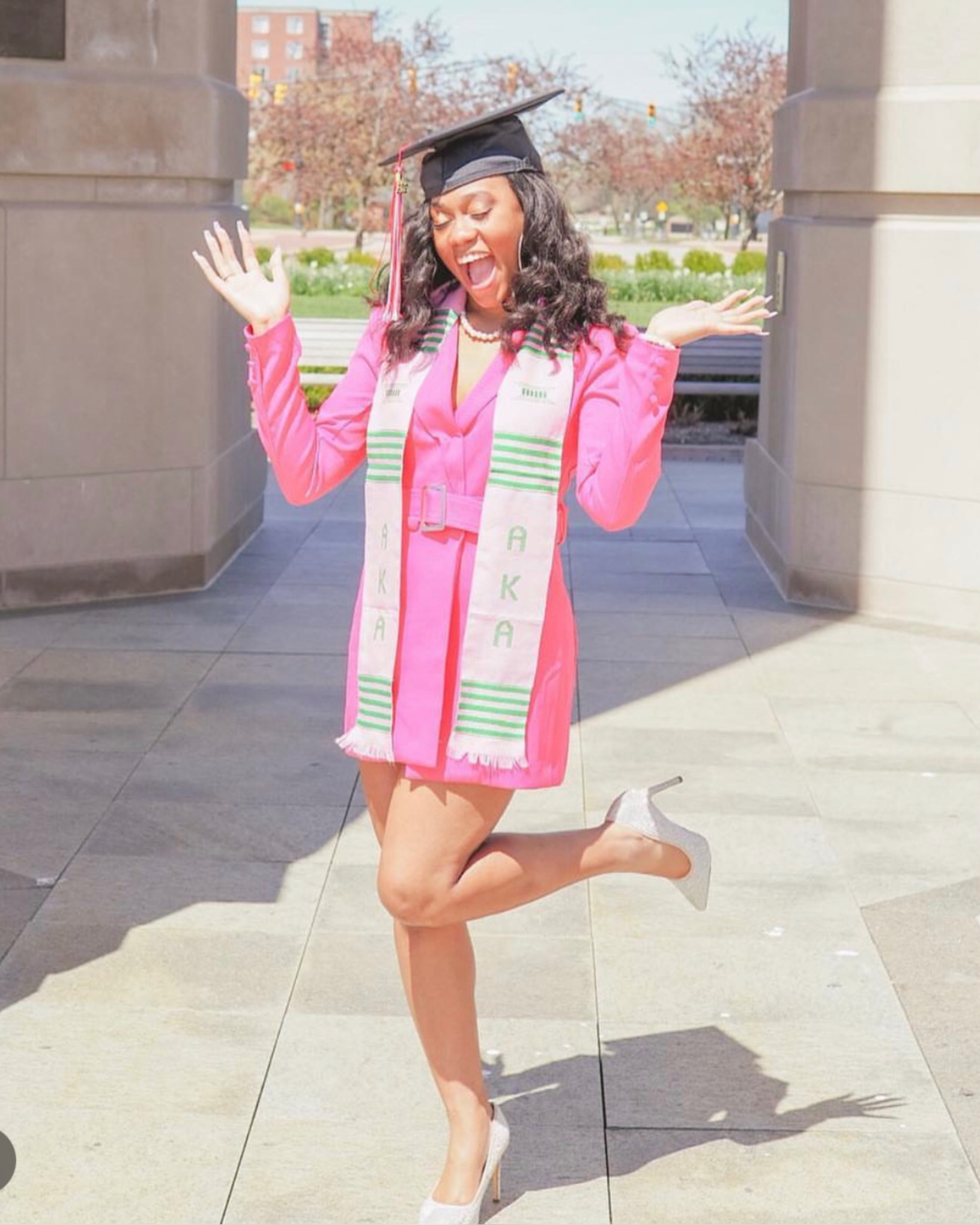 Gallery image in pink outfit